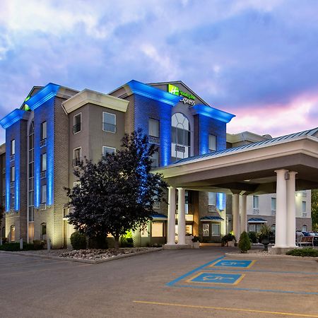 Holiday Inn Express Hotel & Suites Saskatoon By Ihg Ngoại thất bức ảnh