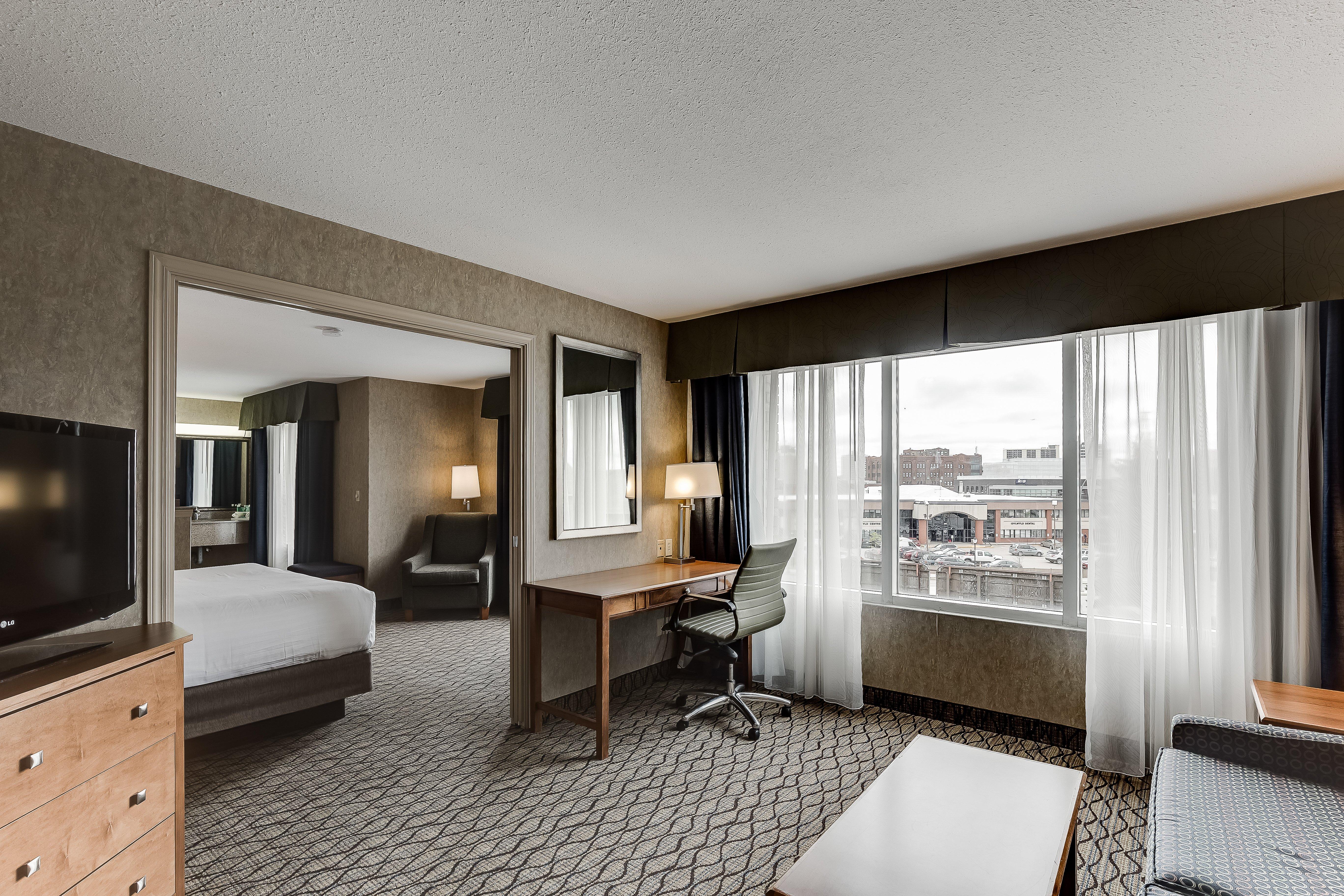 Holiday Inn Express Hotel & Suites Saskatoon By Ihg Ngoại thất bức ảnh